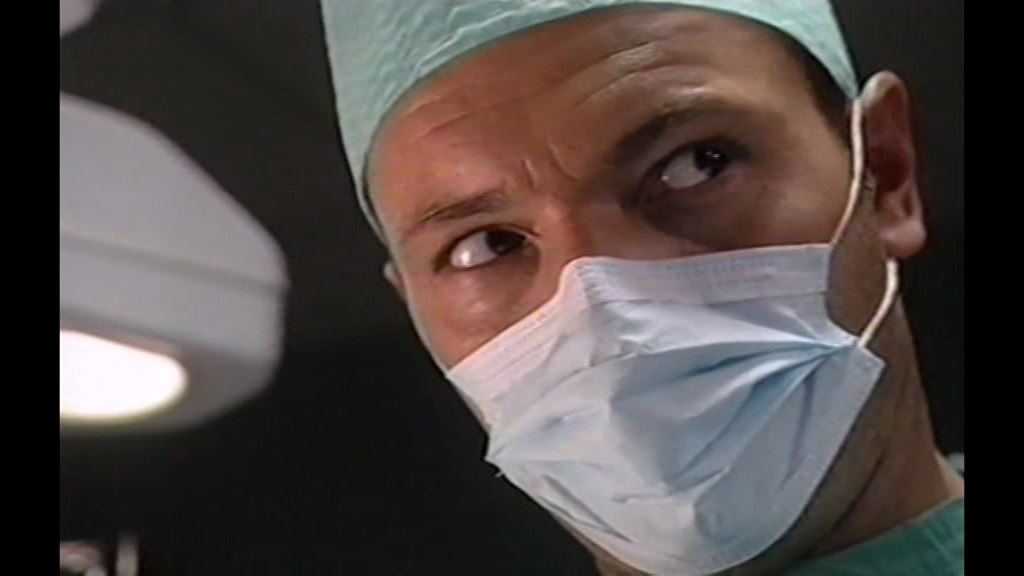 Holby City series 1 episode 3 screen captures